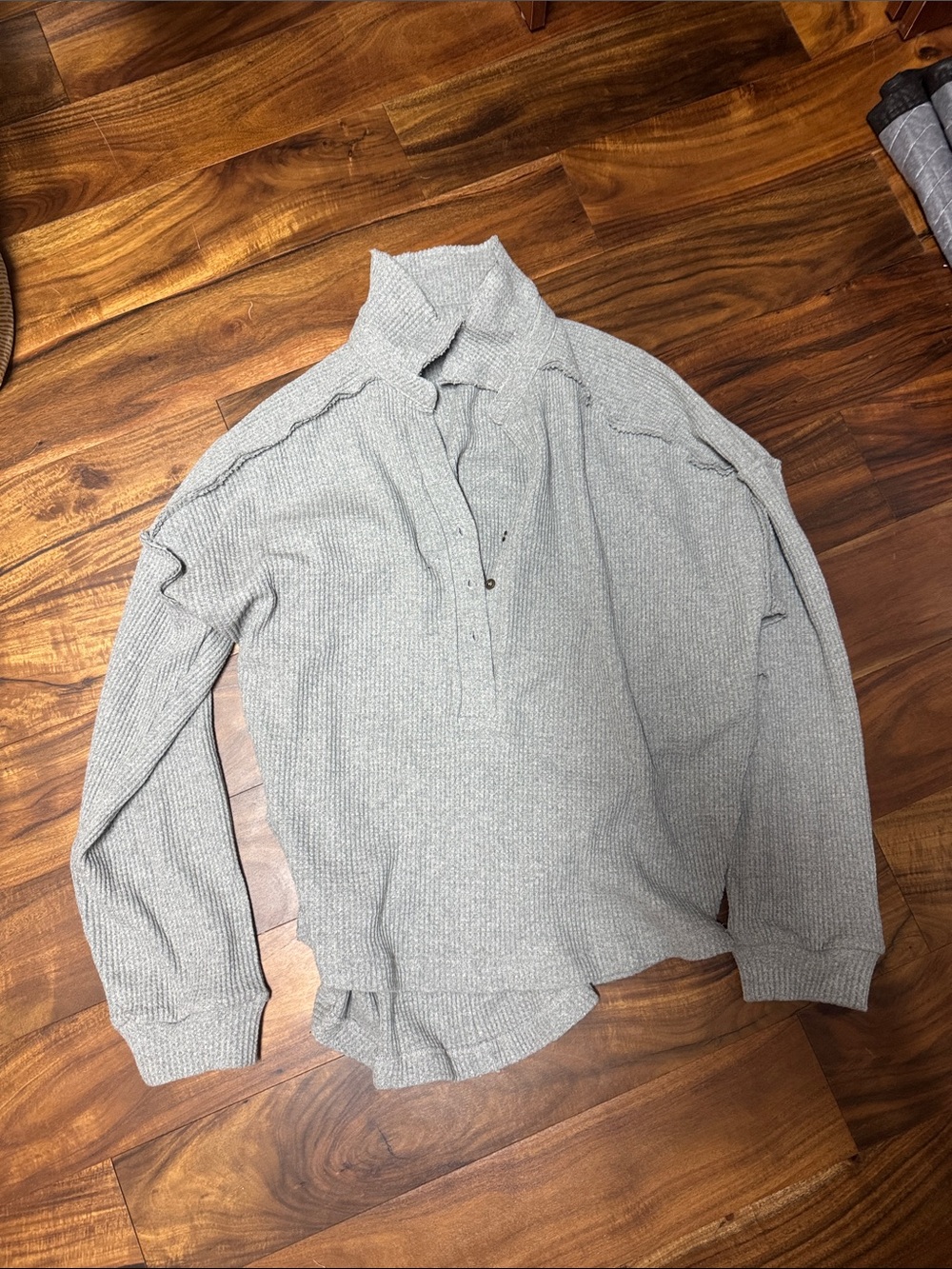 Penny Forevee Gray Ribbed Knit Tunic with Button Placket